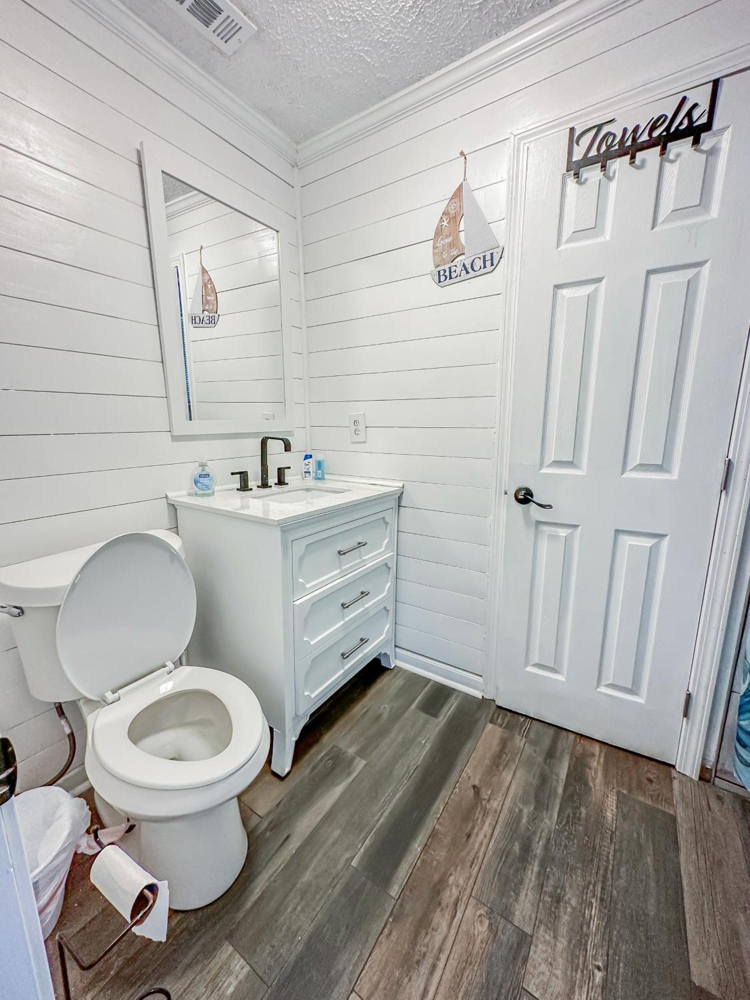 Peaceful Lydia Hide-O-Way - Unwind Near Beach, Breakfast, Spa & Go-Karts! Panama City Beach Eksteriør billede